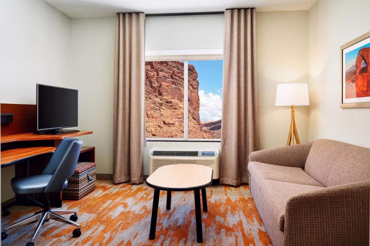 Fairfield Inn & Suites By Marriott Moab Exteriör bild